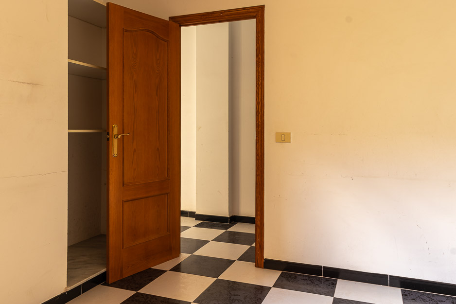6 Habitaciones Habitaciones,2 BathroomsBathrooms,Casa de pueblo,En venta,1010
