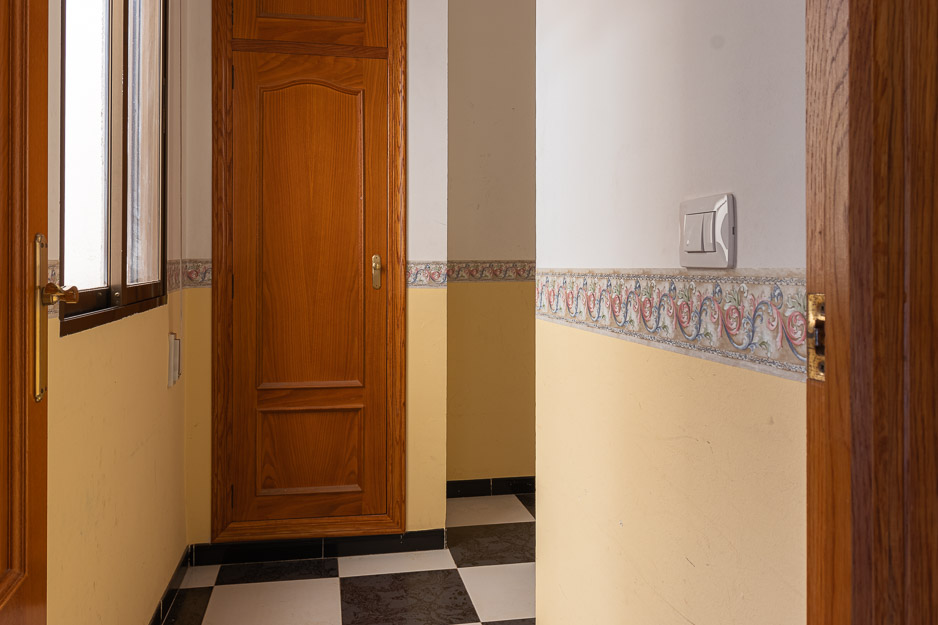 6 Habitaciones Habitaciones,2 BathroomsBathrooms,Casa de pueblo,En venta,1010